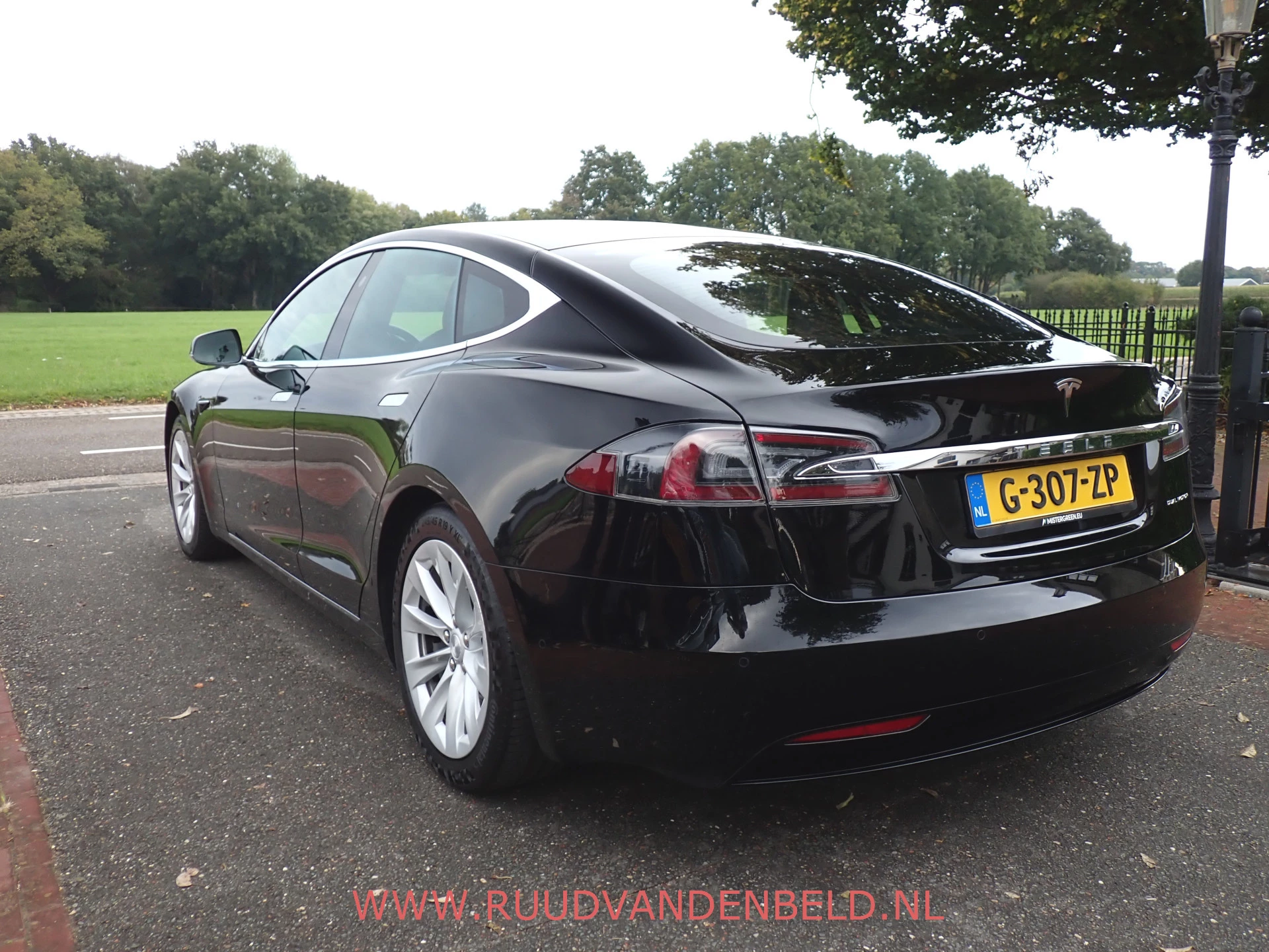 Hoofdafbeelding Tesla Model S