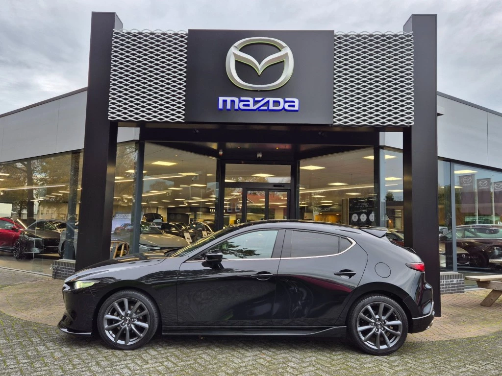 Hoofdafbeelding Mazda 3