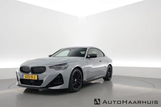 Hoofdafbeelding BMW 2 Serie BMW 2 Serie Coupé M240i xDrive 375pk | HUD | Camera | Stoel- Stuurverw. | H&K | Navi | Elek. Stoelen