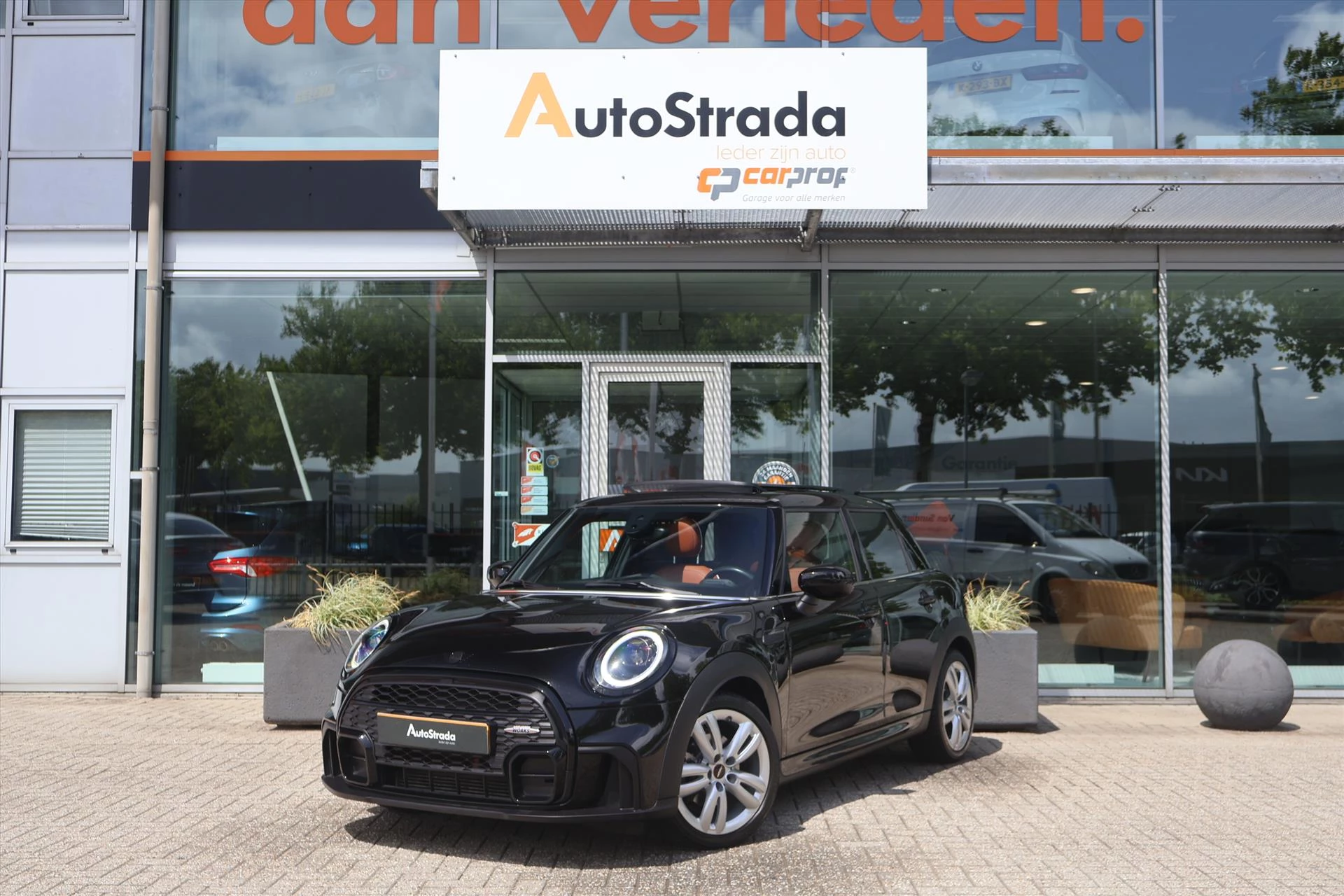 Hoofdafbeelding MINI 5-deurs
