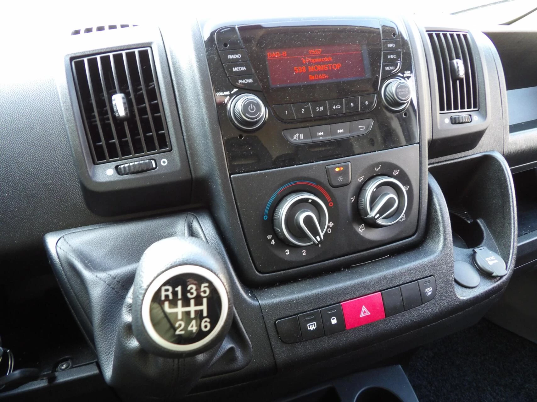 Hoofdafbeelding Opel Movano