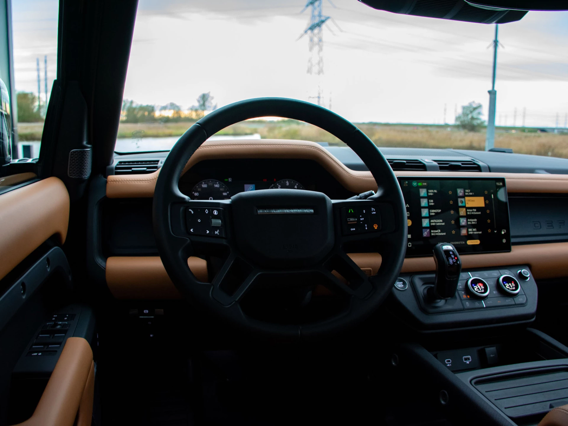 Hoofdafbeelding Land Rover Defender