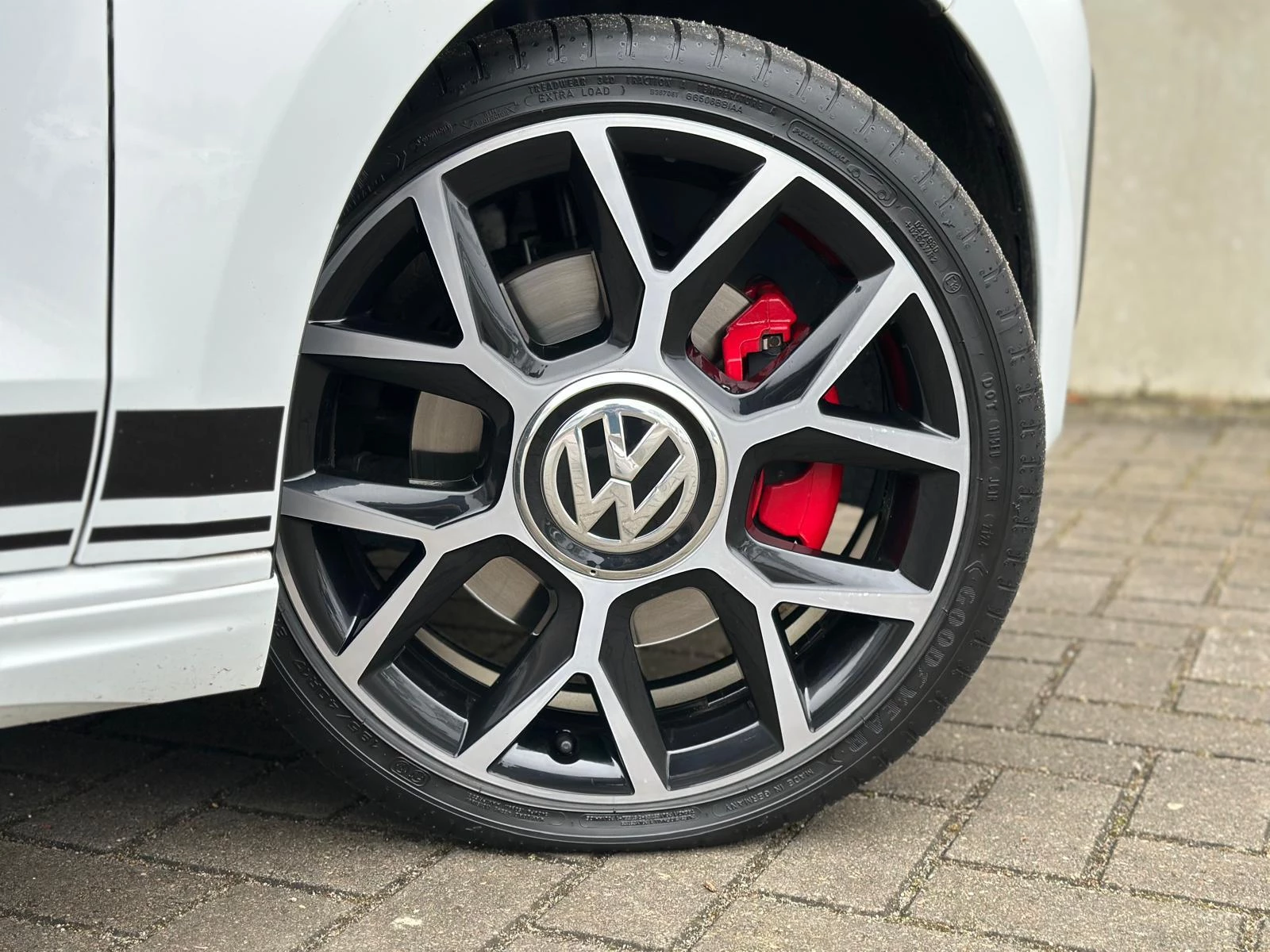 Hoofdafbeelding Volkswagen up!