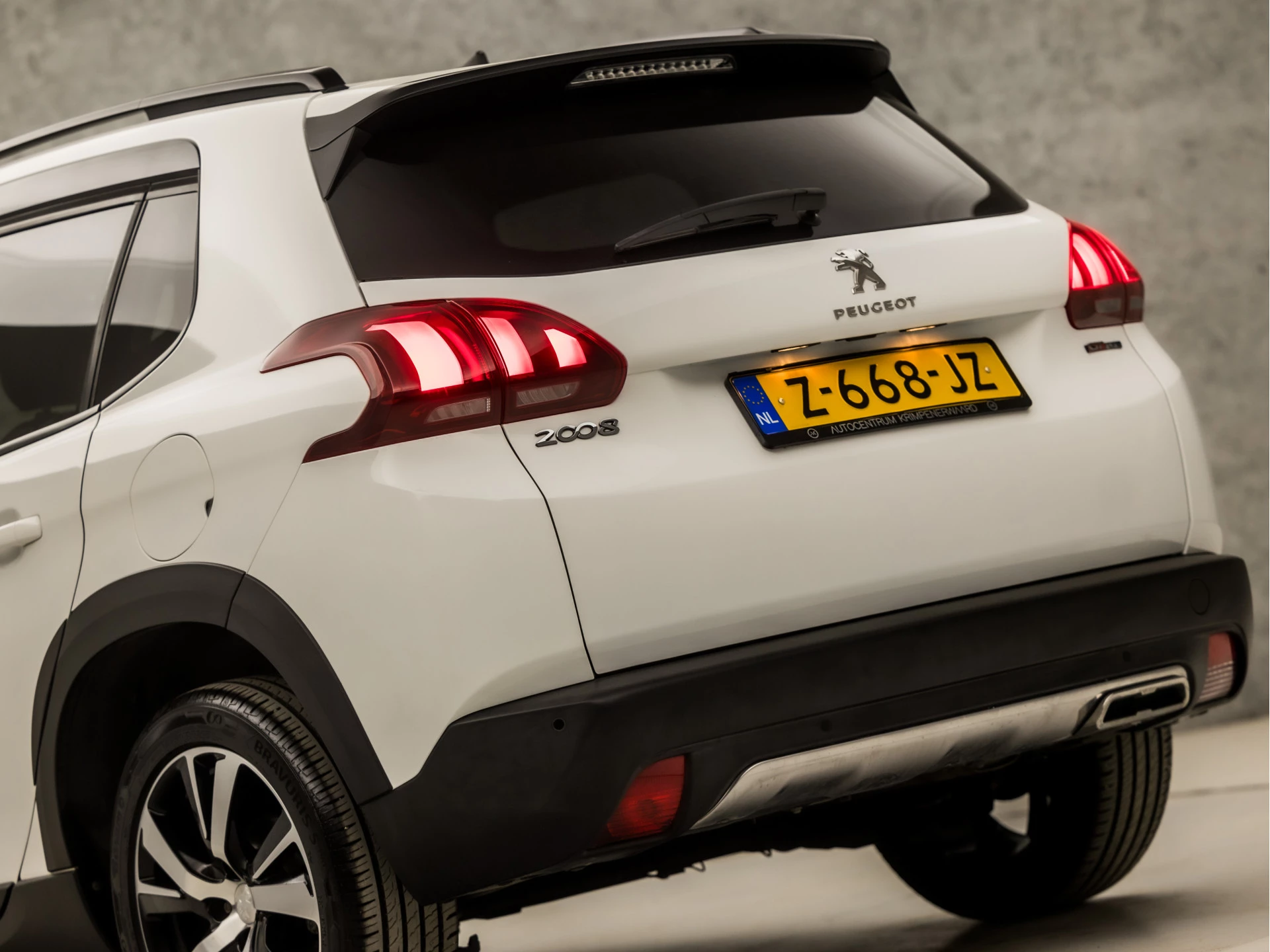 Hoofdafbeelding Peugeot 2008