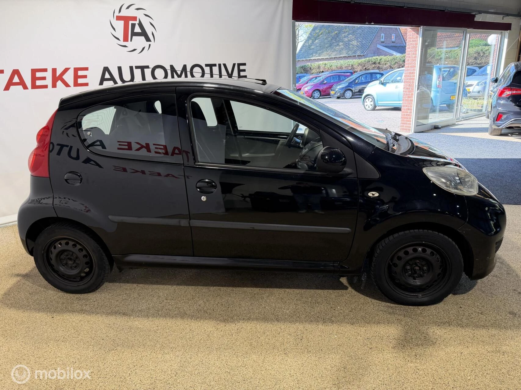 Hoofdafbeelding Peugeot 107