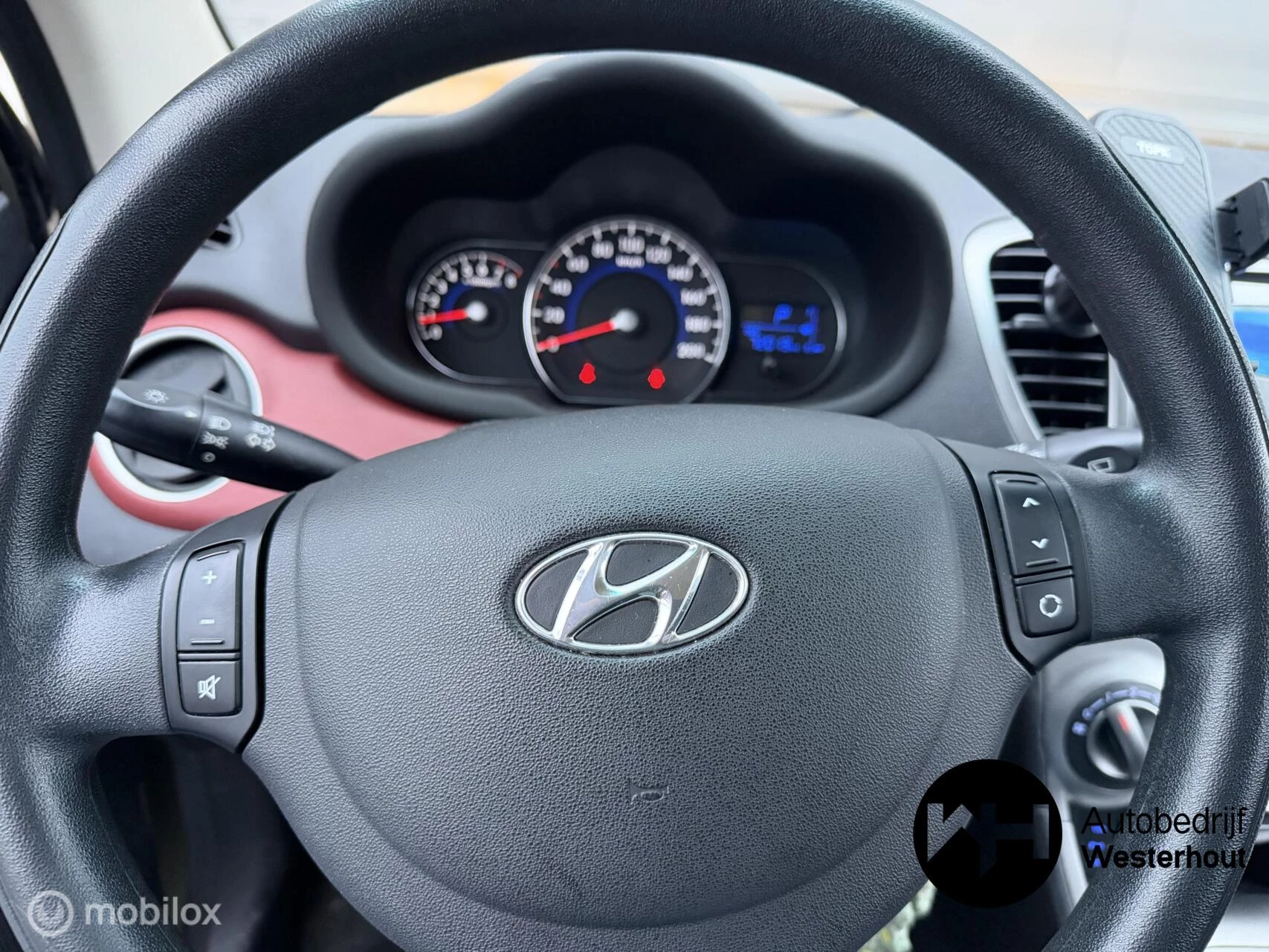 Hoofdafbeelding Hyundai i10