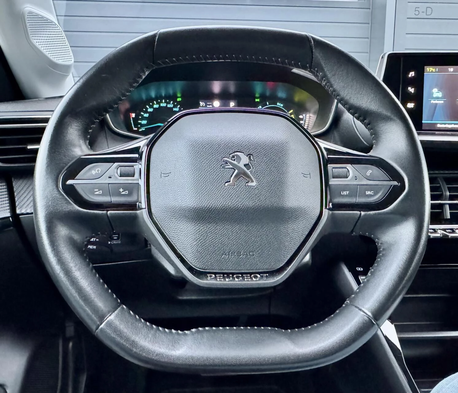 Hoofdafbeelding Peugeot e-208