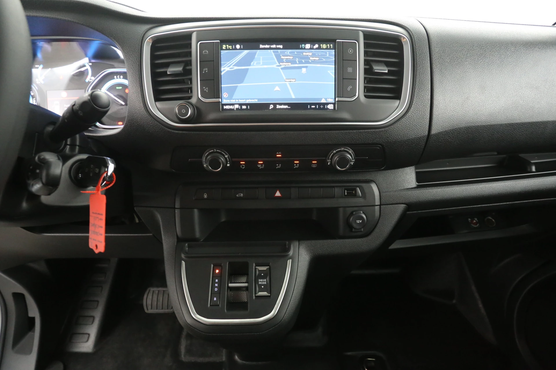 Hoofdafbeelding Peugeot e-Expert