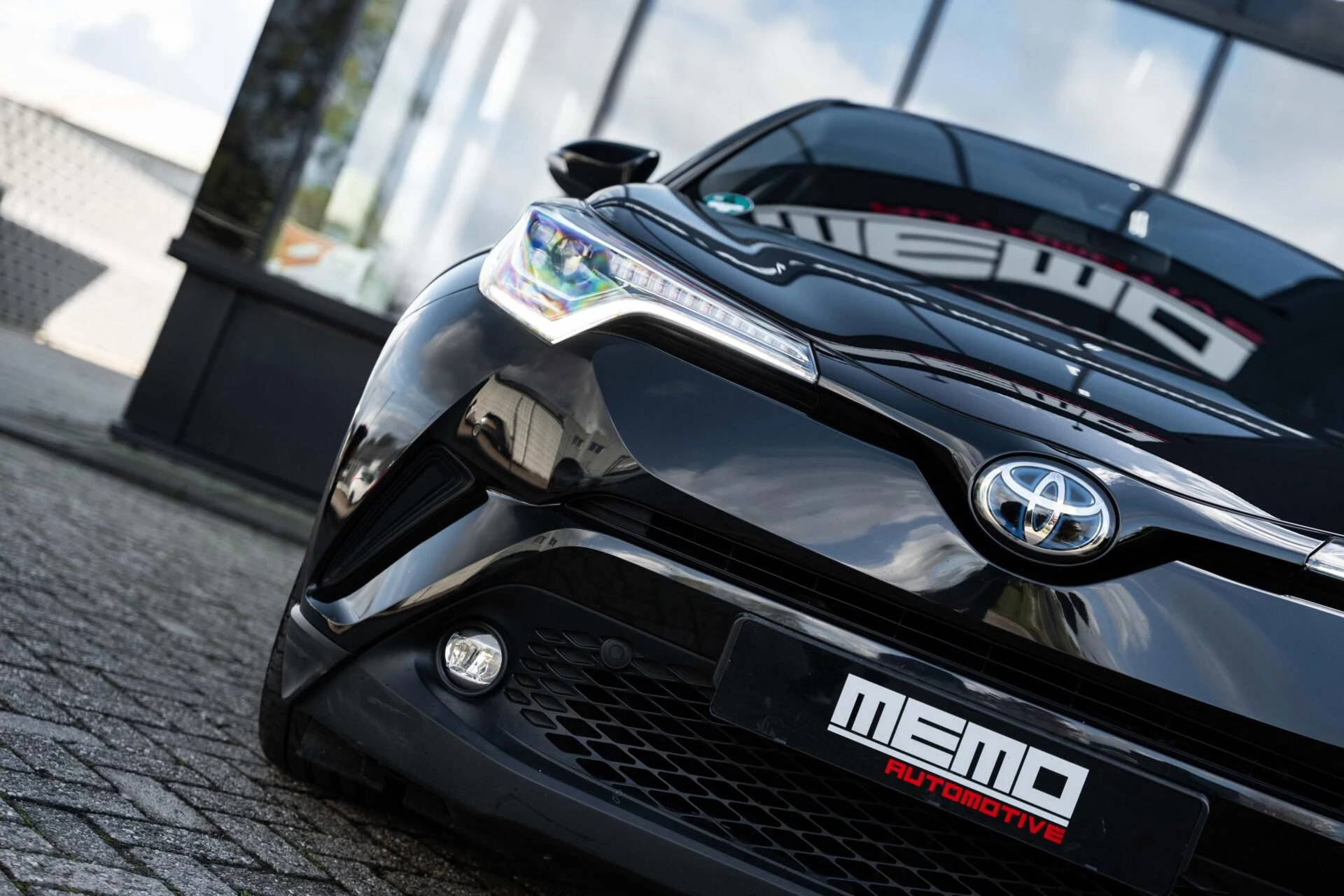 Hoofdafbeelding Toyota C-HR