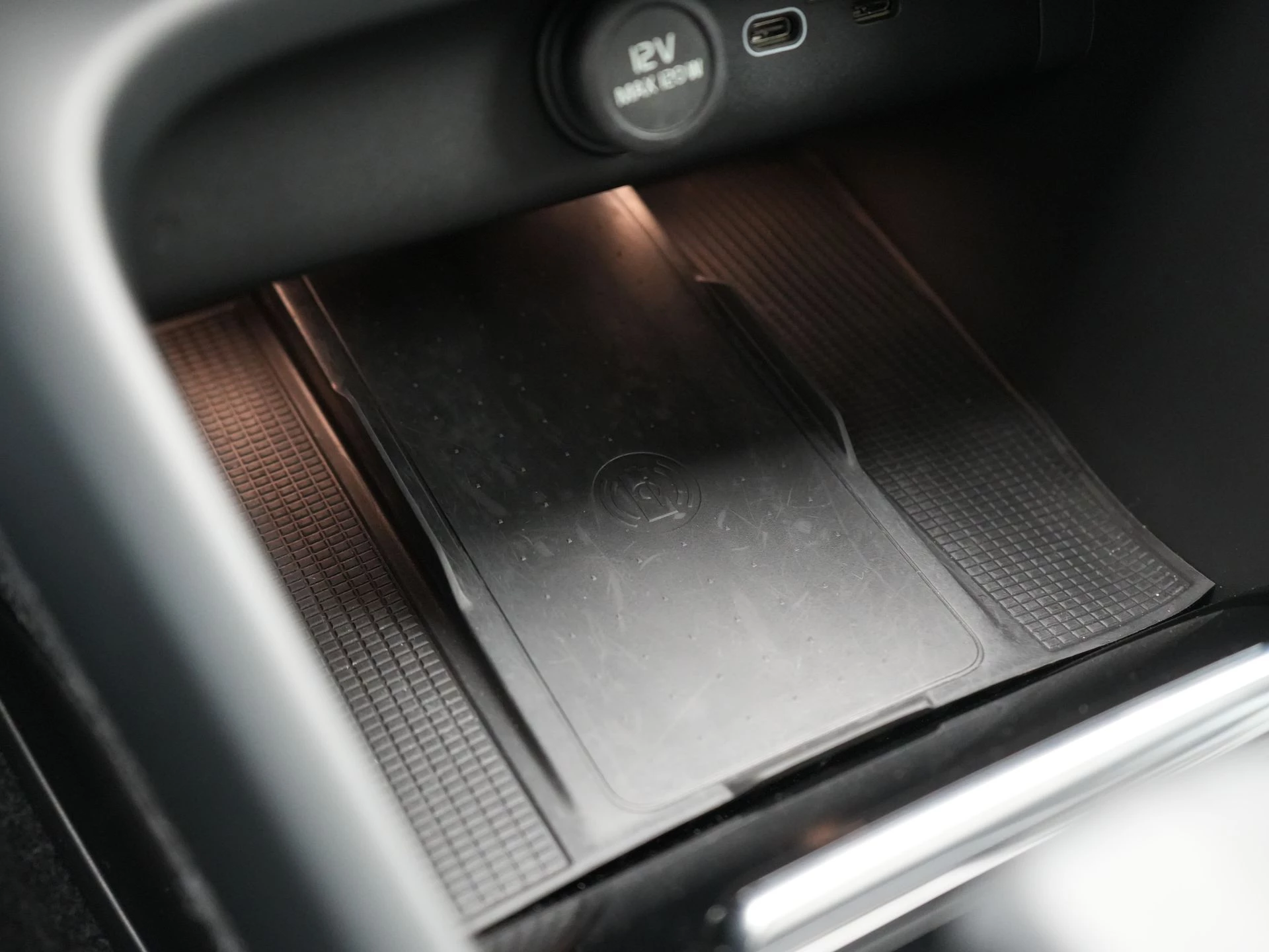 Hoofdafbeelding Volvo C40