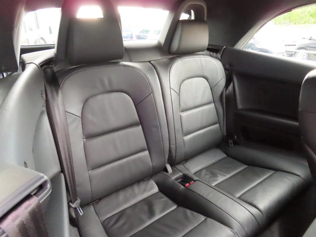 Hoofdafbeelding Audi Cabriolet