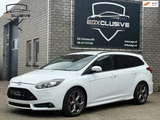 Ford Focus Wagon 2.0 EcoBoost ST-3 CAMERA|STOELVERWARMING|LEDEREN ST STOELEN