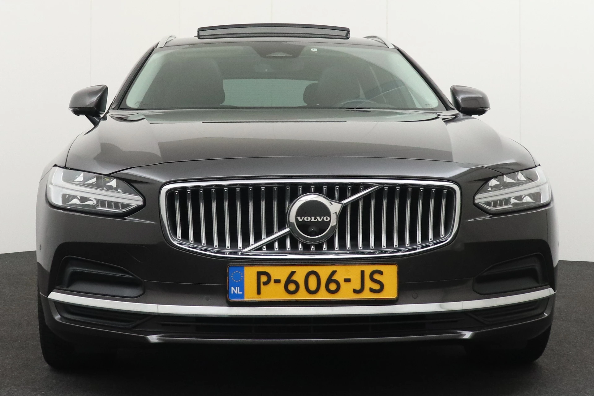 Hoofdafbeelding Volvo V90
