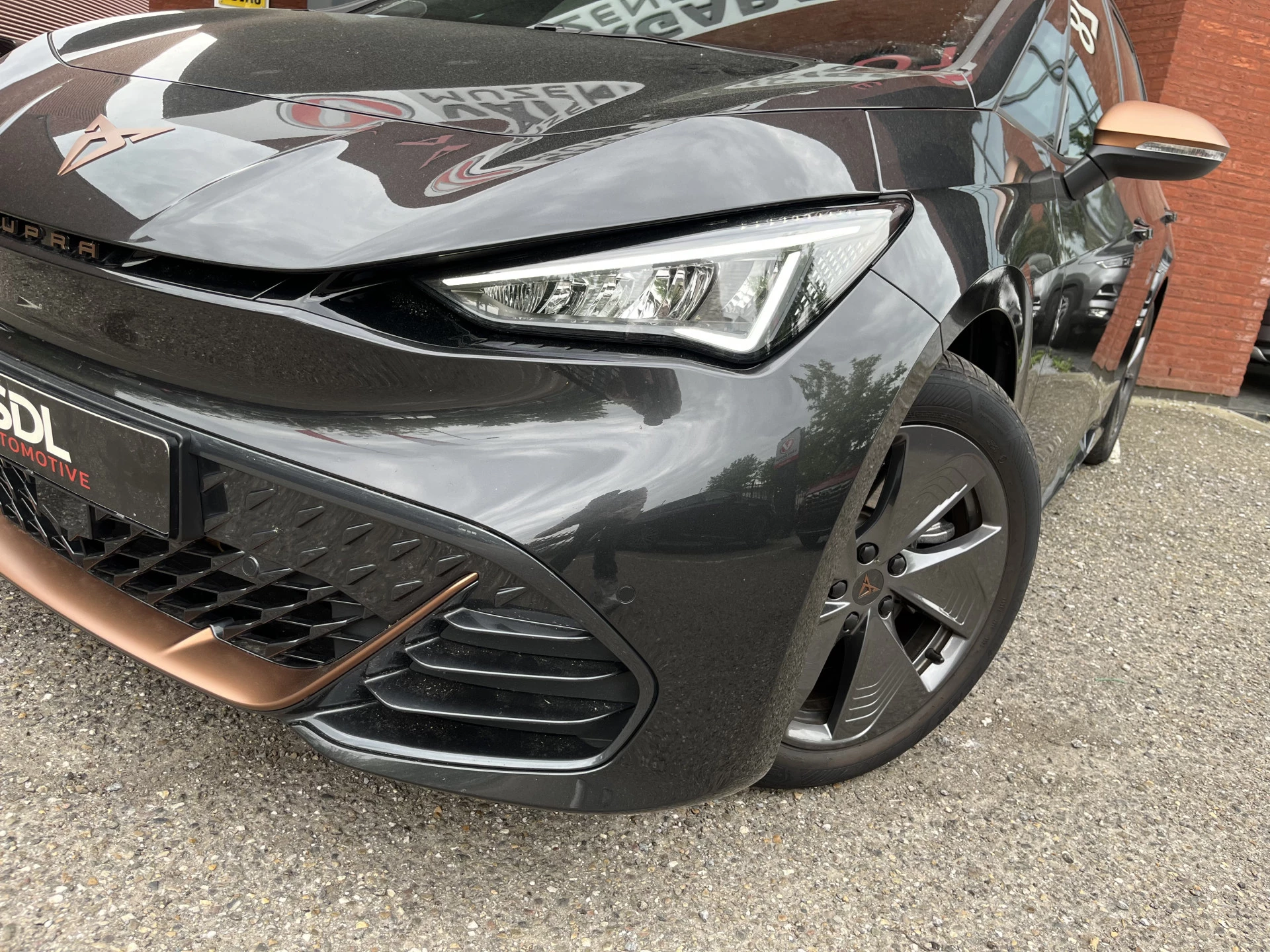 Hoofdafbeelding CUPRA Born