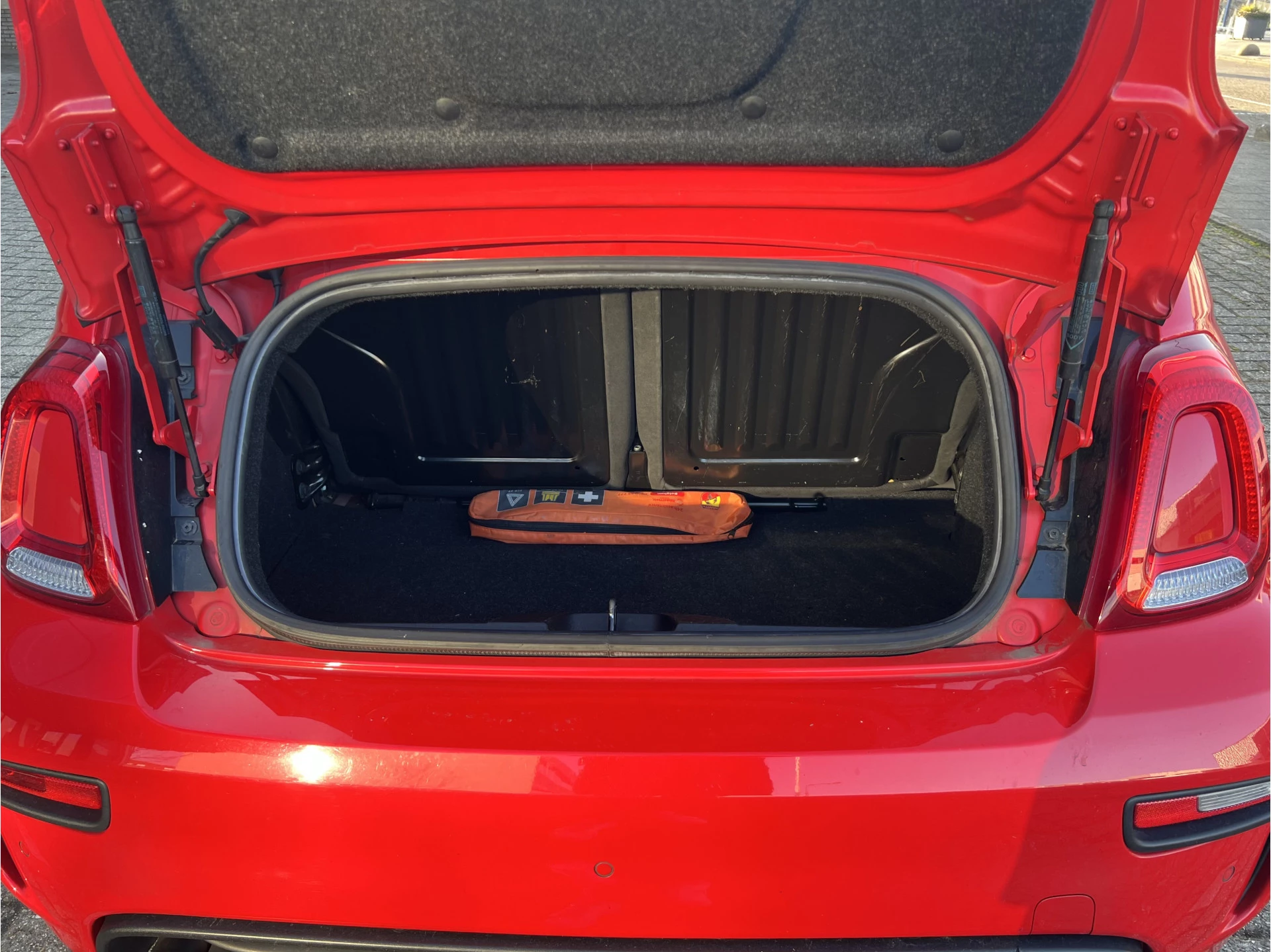 Hoofdafbeelding Fiat 500C