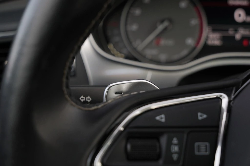 Hoofdafbeelding Audi S6