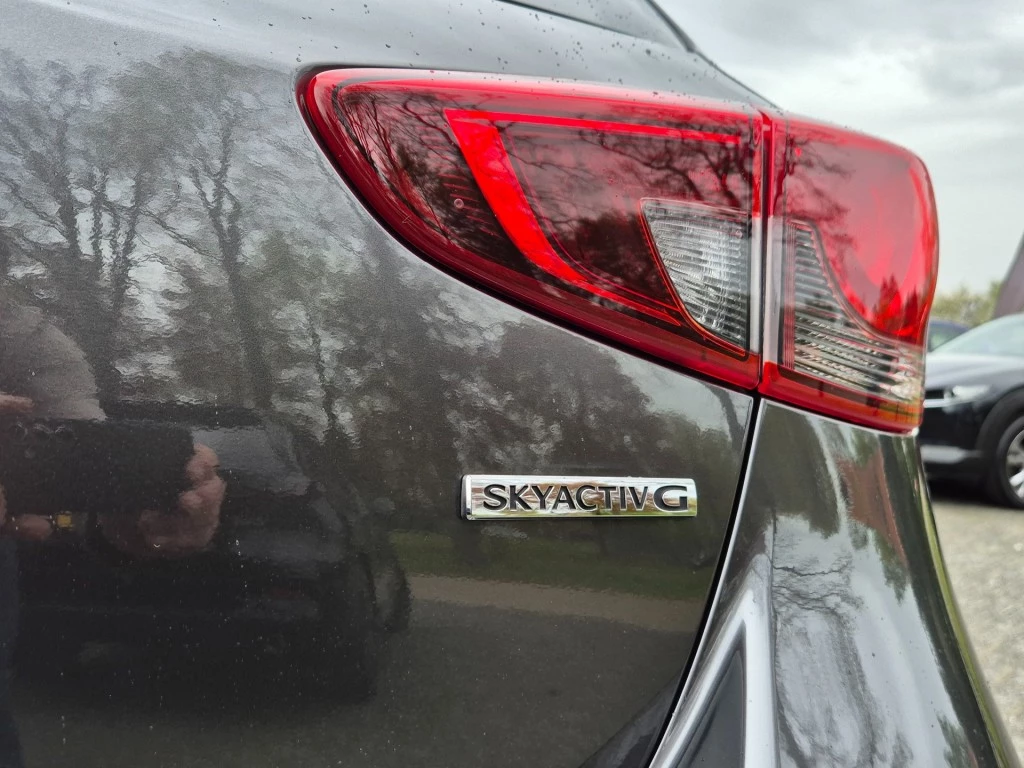 Hoofdafbeelding Mazda 2