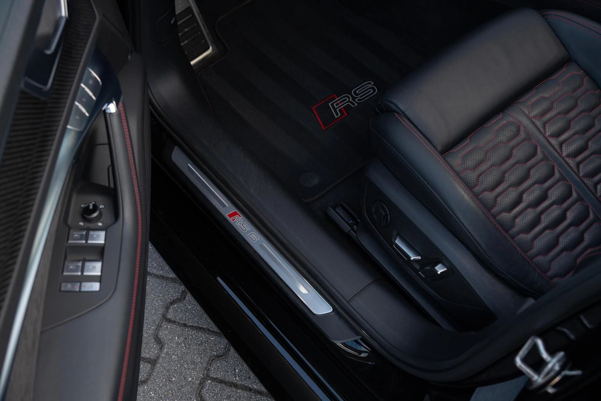 Hoofdafbeelding Audi RS6