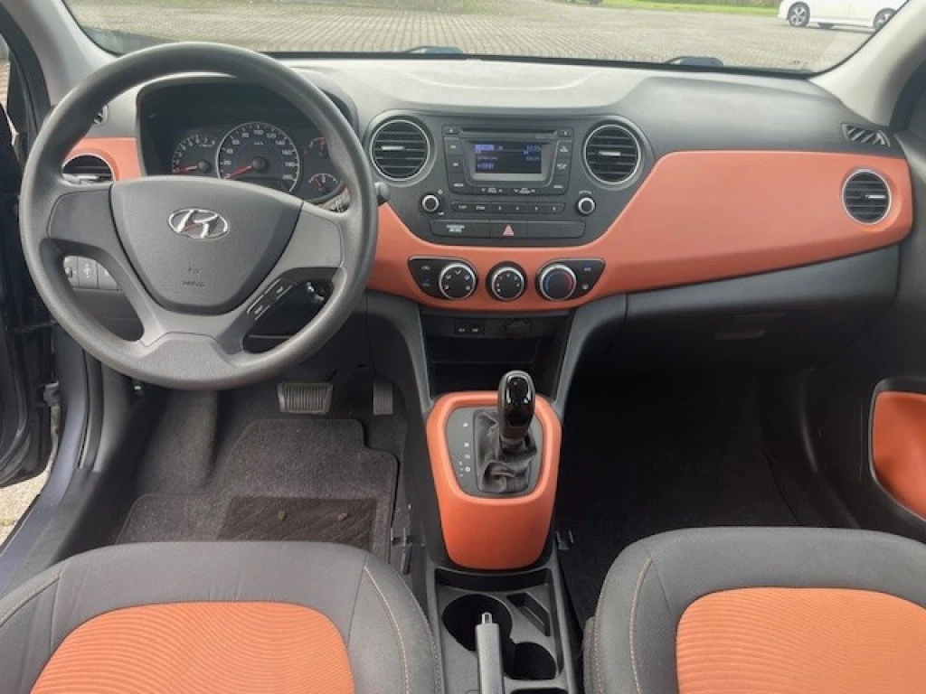Hoofdafbeelding Hyundai i10