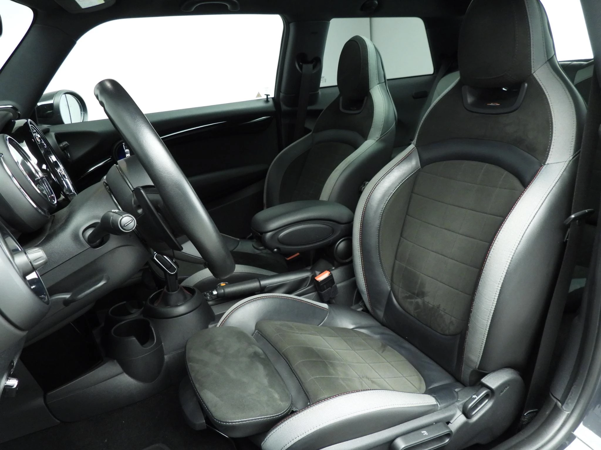 Hoofdafbeelding MINI 3-deurs