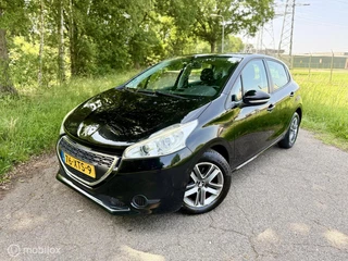Peugeot 208 1.2 VTi 5drs Xenon Airco Navigatie NAP ✅