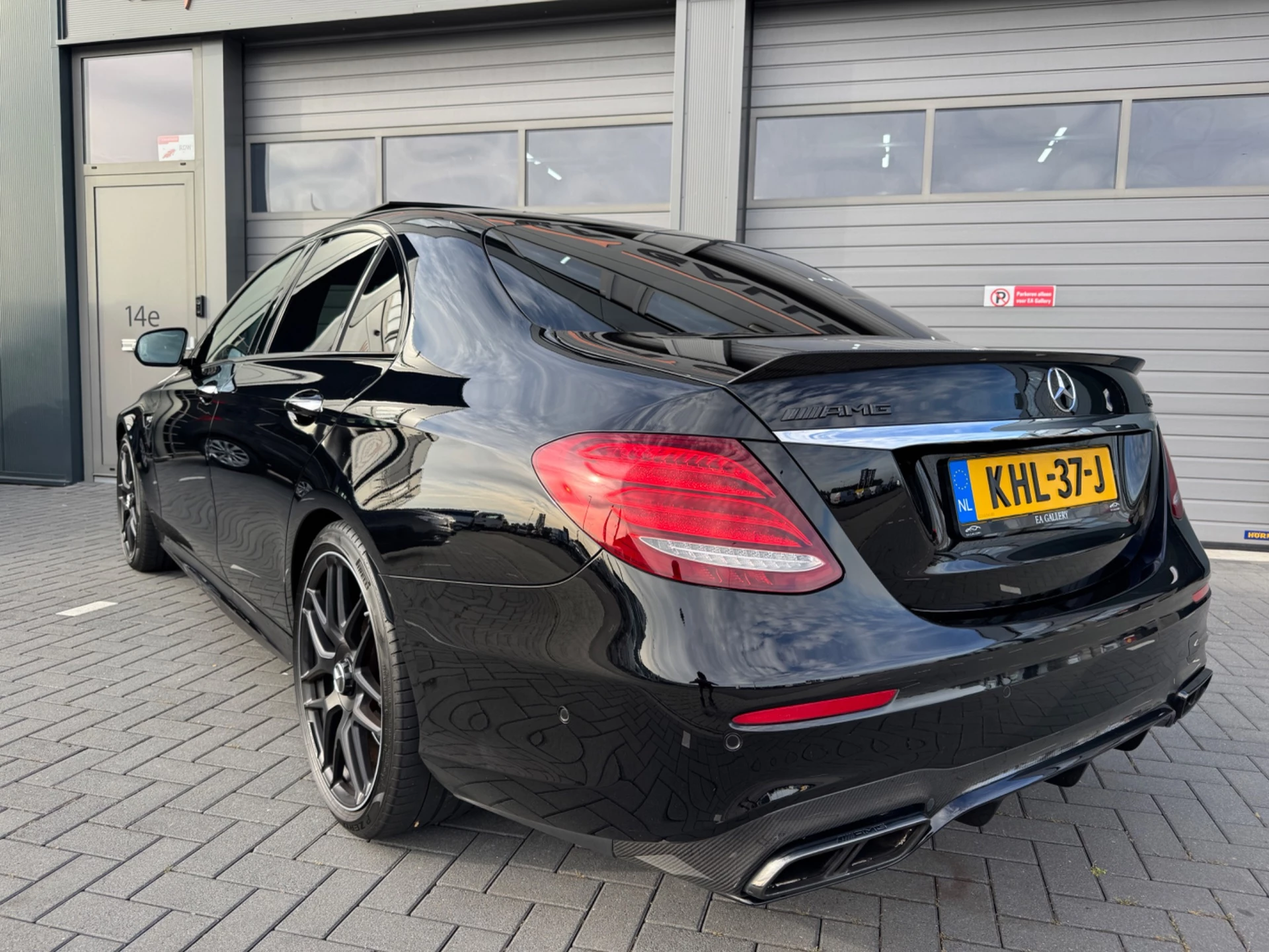 Hoofdafbeelding Mercedes-Benz E-Klasse