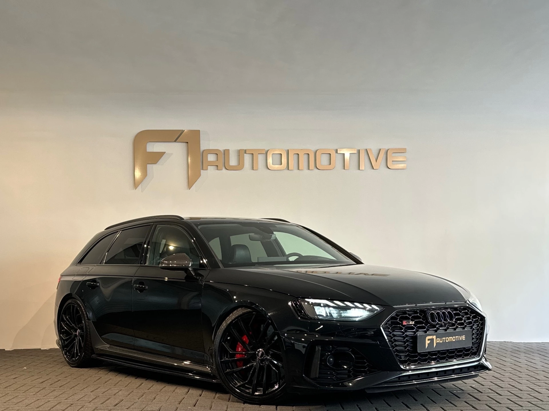 Hoofdafbeelding Audi RS4
