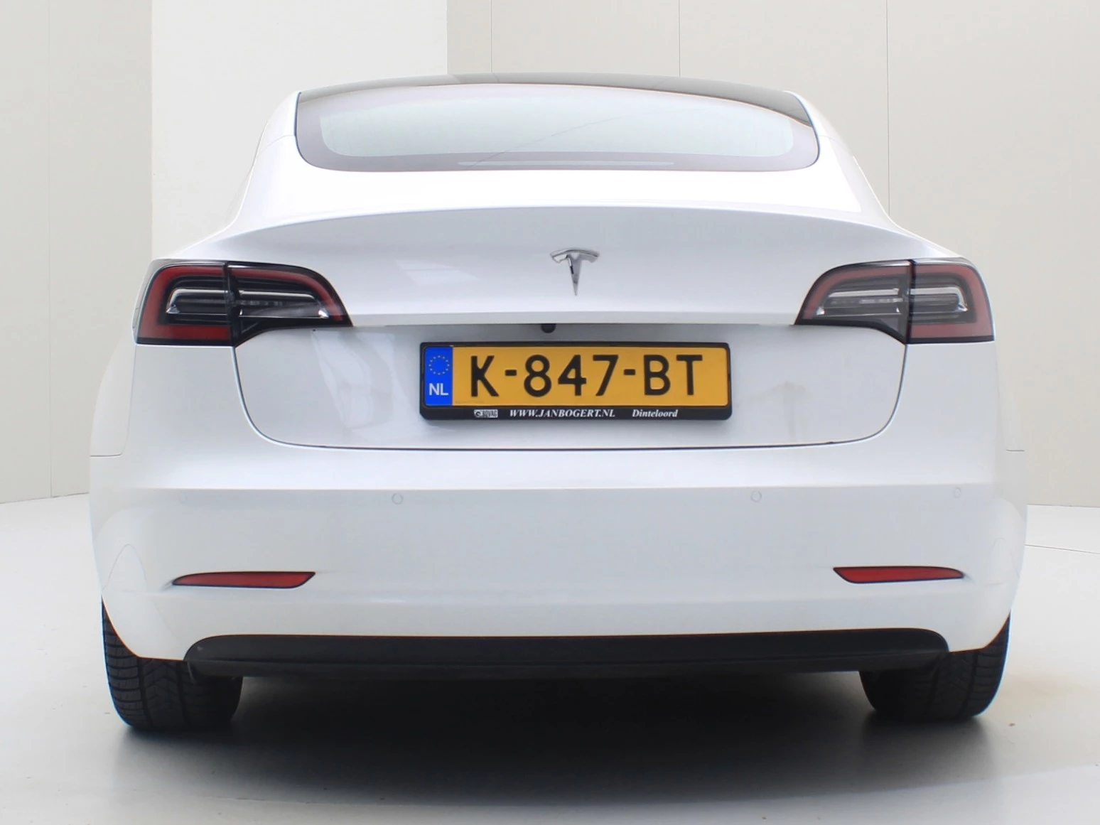 Hoofdafbeelding Tesla Model 3