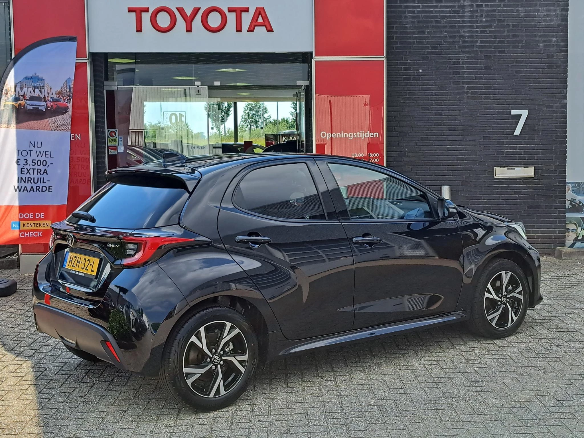 Hoofdafbeelding Toyota Yaris