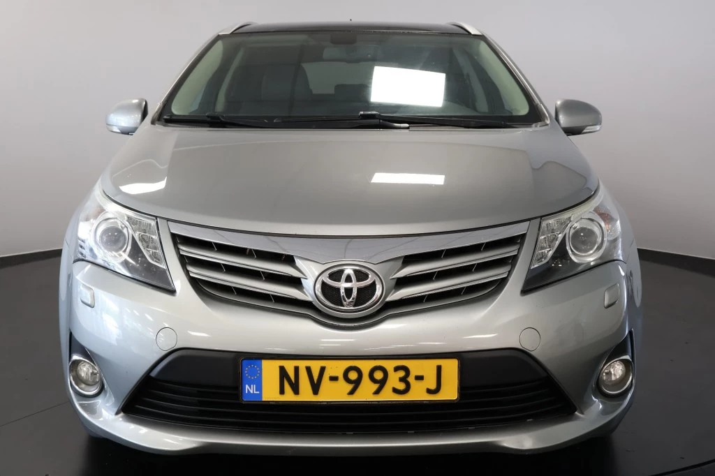 Hoofdafbeelding Toyota Avensis