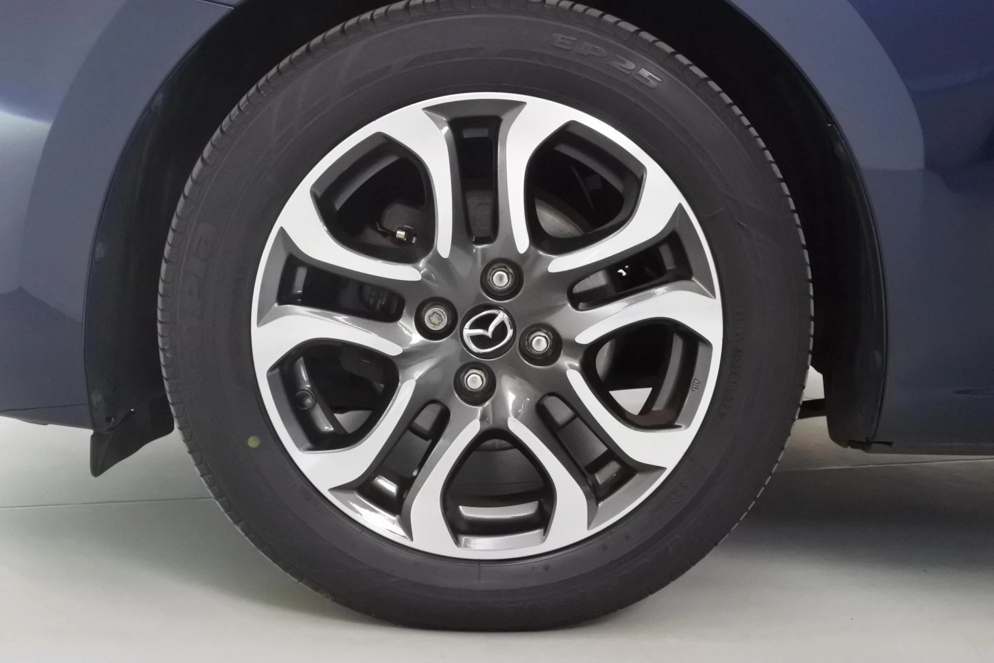 Hoofdafbeelding Mazda 2