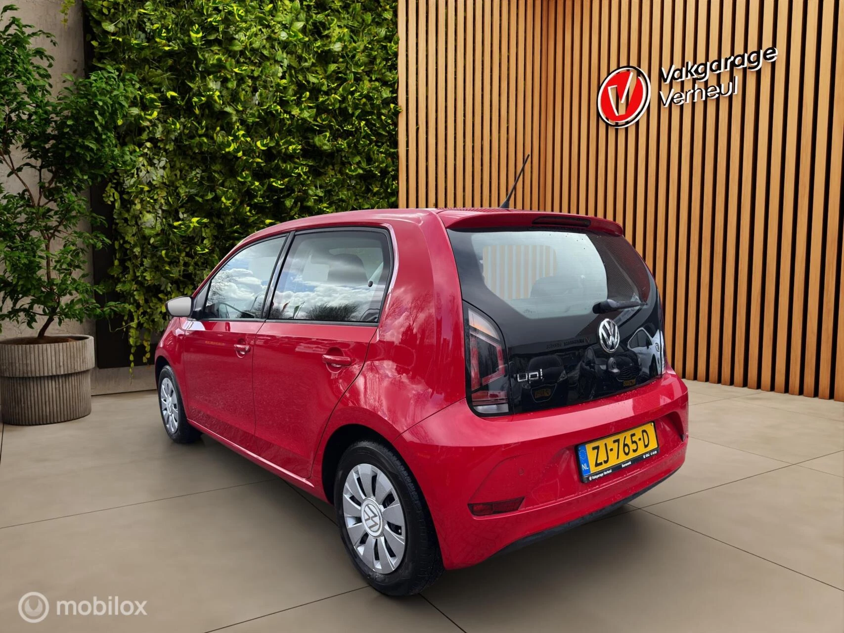 Hoofdafbeelding Volkswagen up!