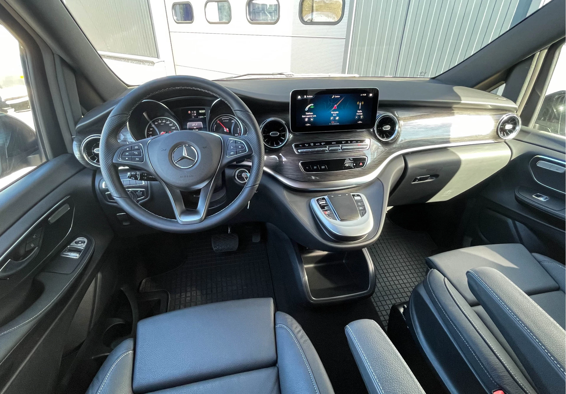 Hoofdafbeelding Mercedes-Benz EQV