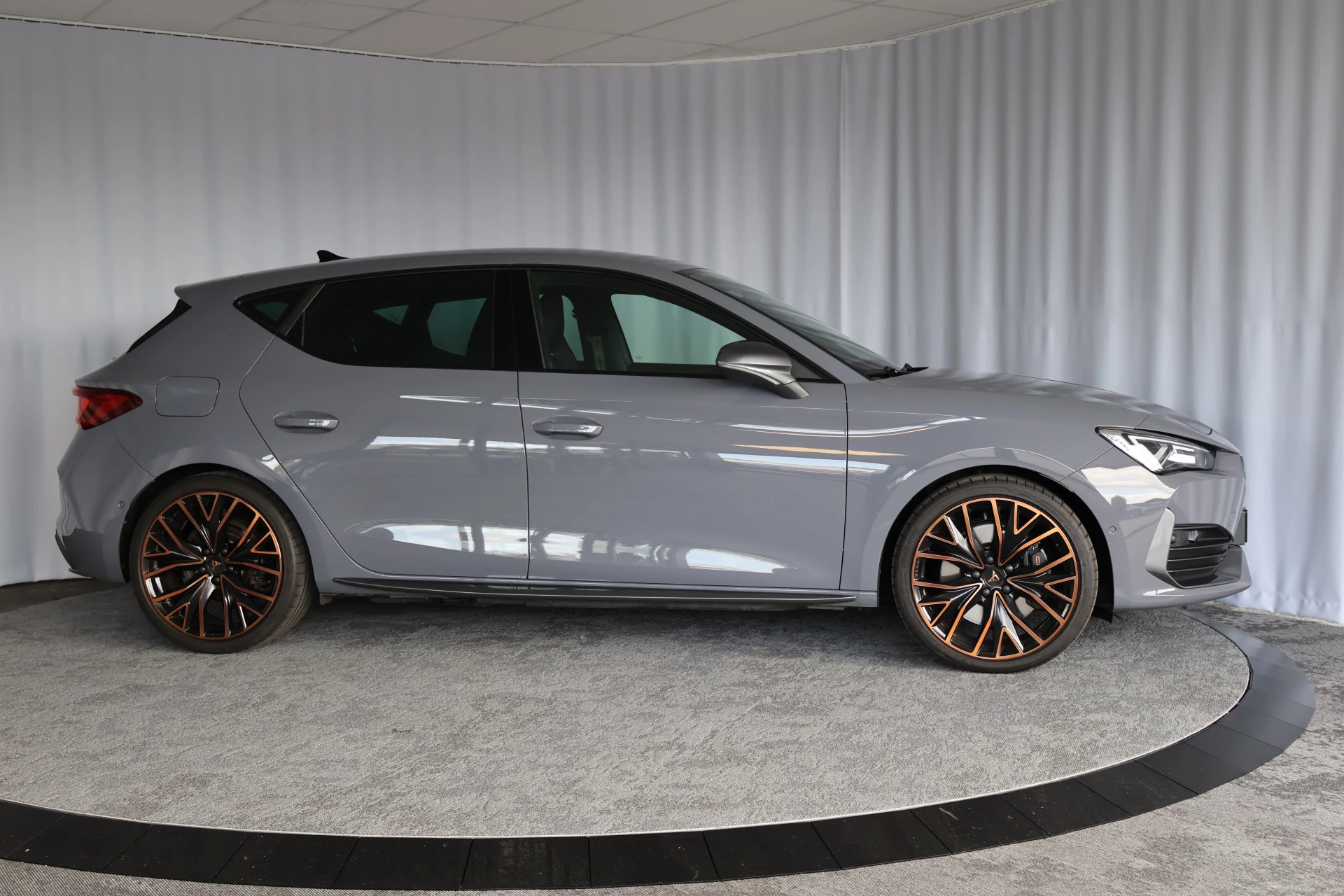 Hoofdafbeelding CUPRA Leon