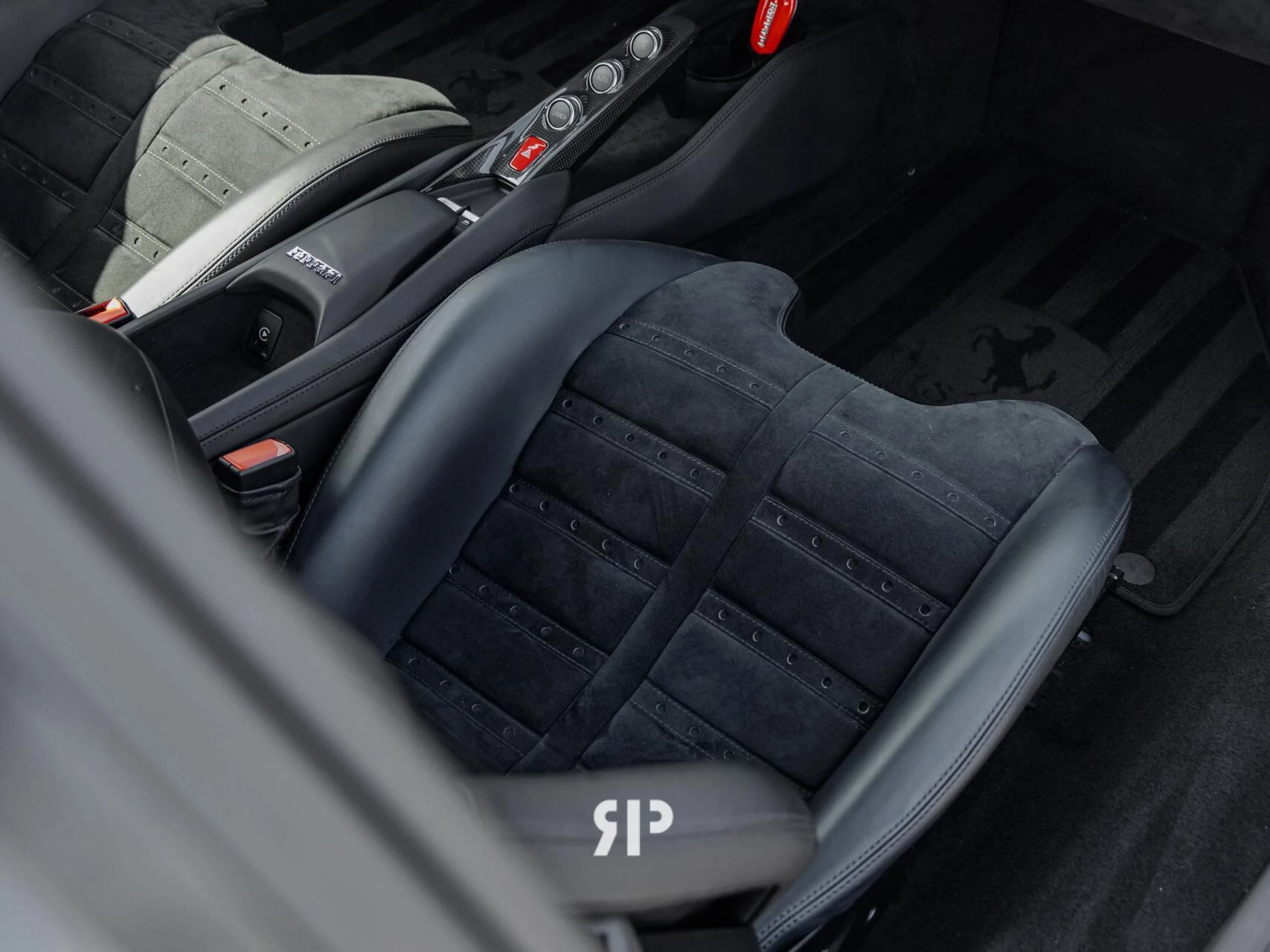 Hoofdafbeelding Ferrari F8 Tributo