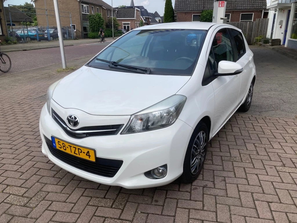 Hoofdafbeelding Toyota Yaris