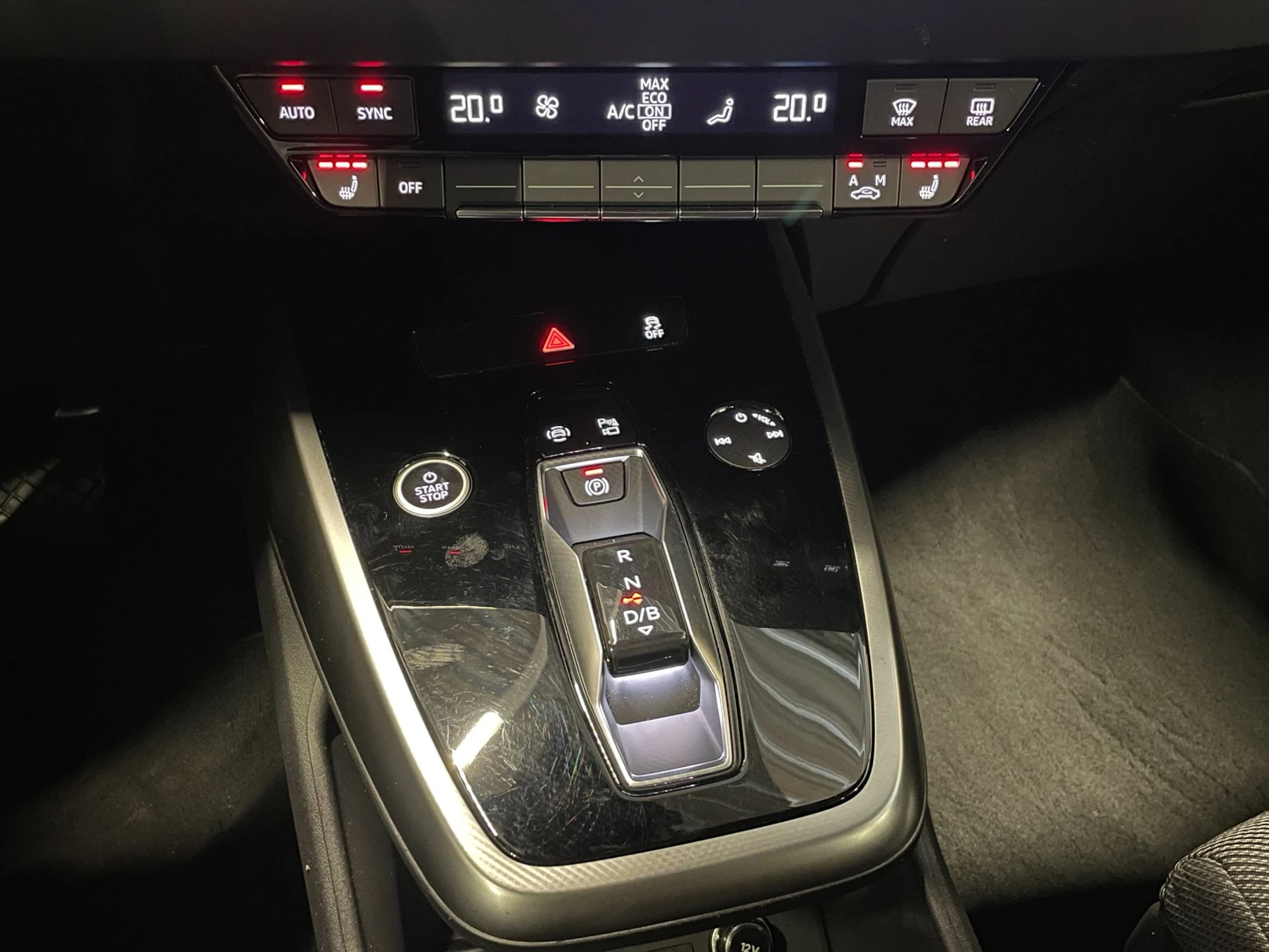 Hoofdafbeelding Audi Q4 e-tron