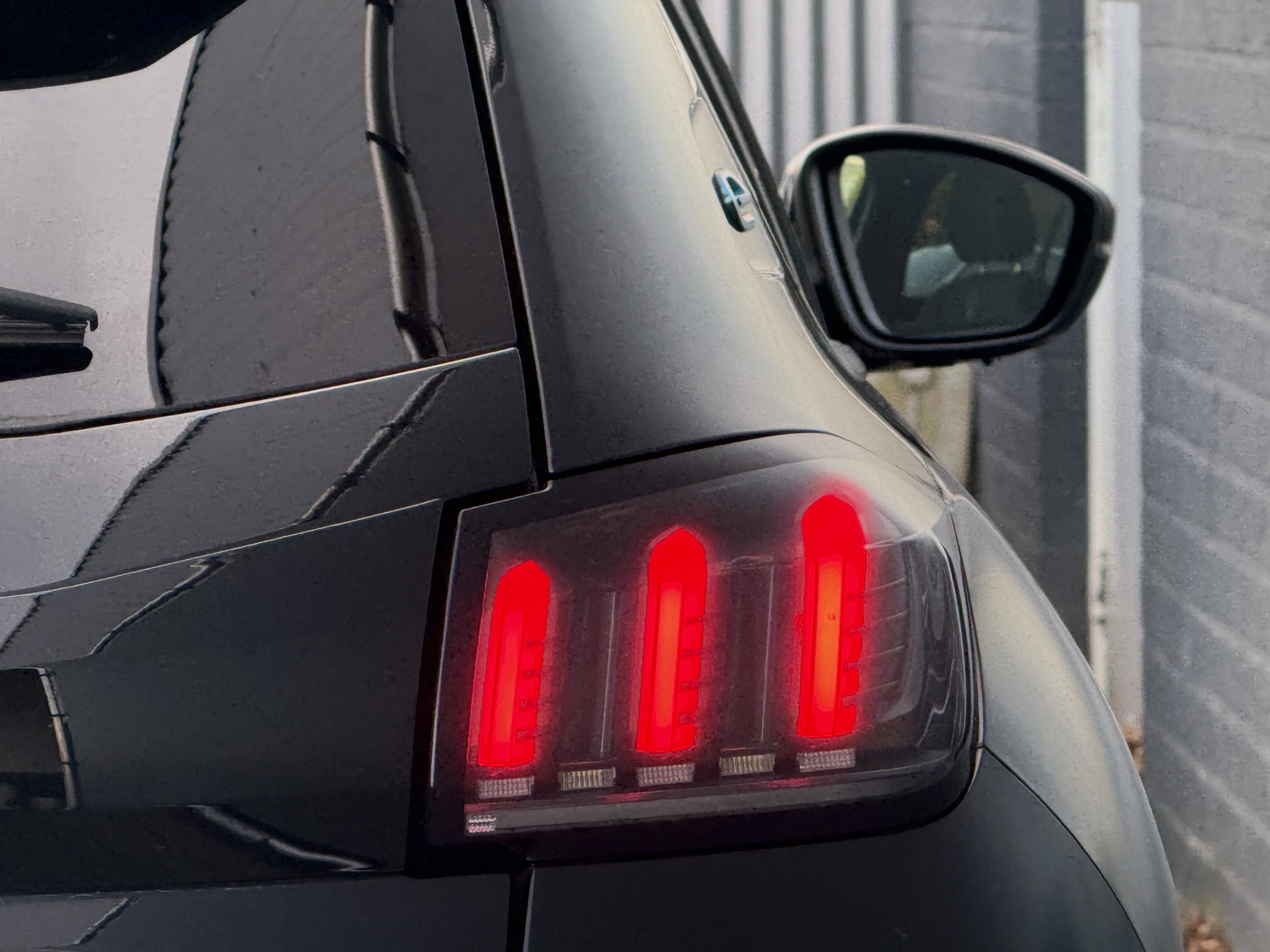 Hoofdafbeelding Peugeot e-208