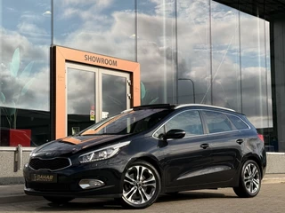Hoofdafbeelding Kia cee'd Kia cee'd Sportswagon 1.6 GDI BusinessLine | Pano | Leder | Stoel/Stuur verwarming | Cruise |