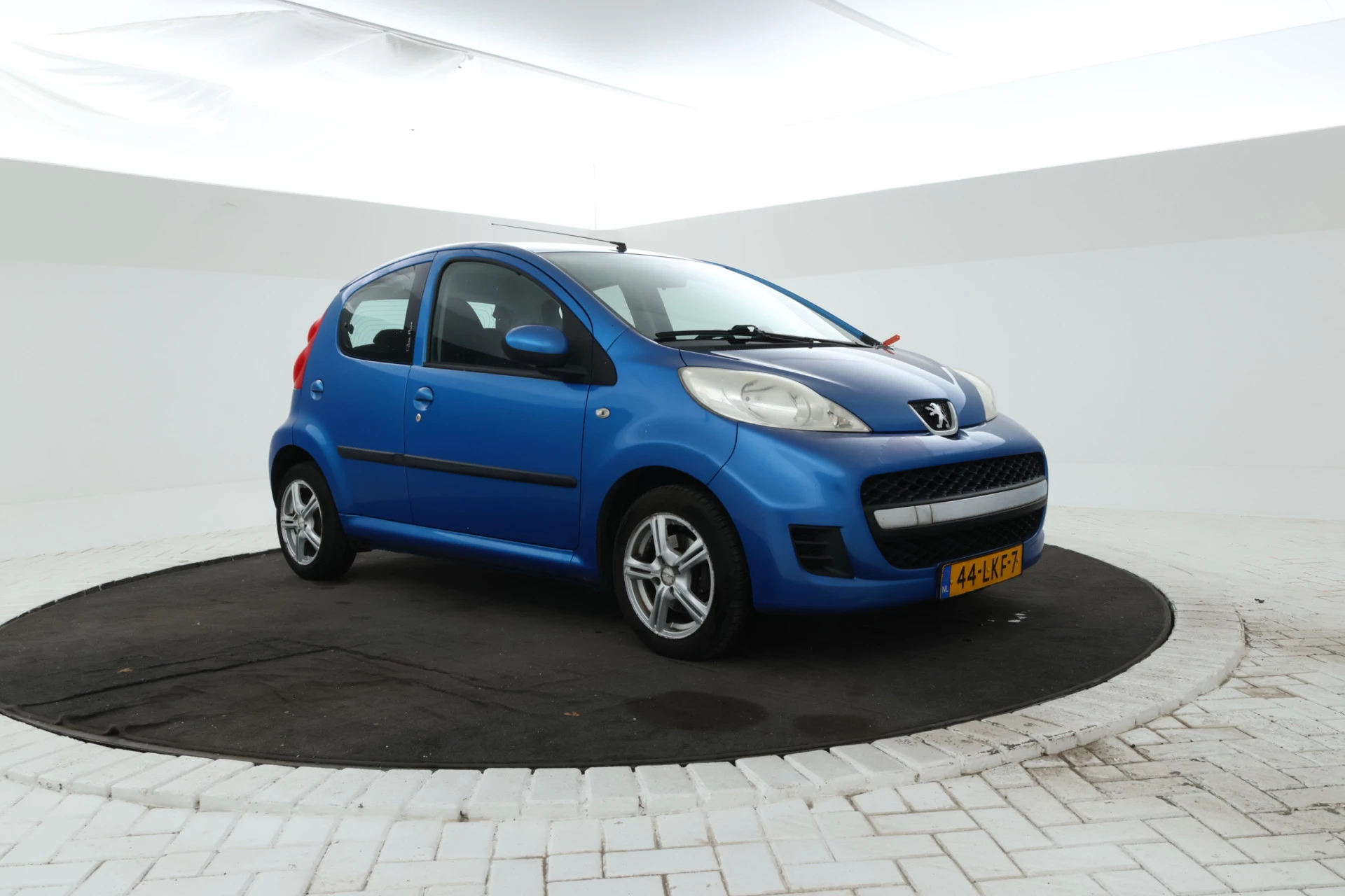 Hoofdafbeelding Peugeot 107