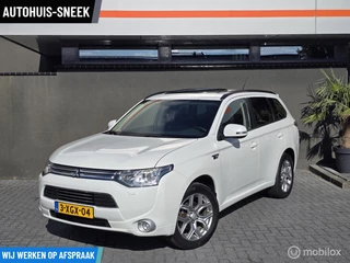 Hoofdafbeelding Mitsubishi Outlander Mitsubishi Outlander 2.0 PHEV Instyle|Dealeronderhoud|1e eig