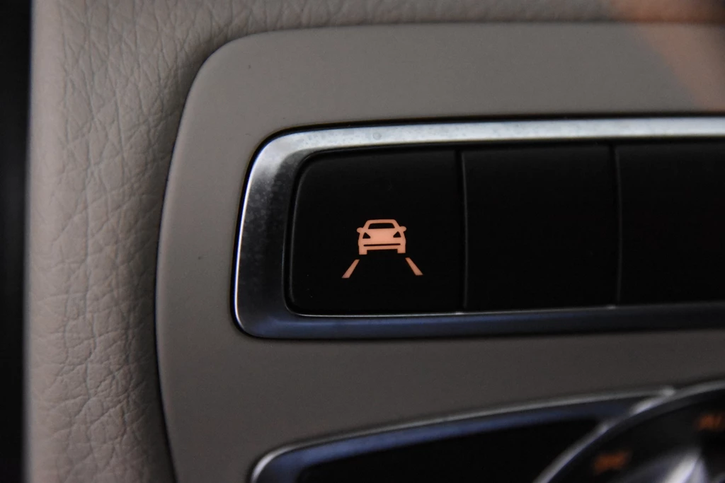 Hoofdafbeelding Mercedes-Benz Marco Polo