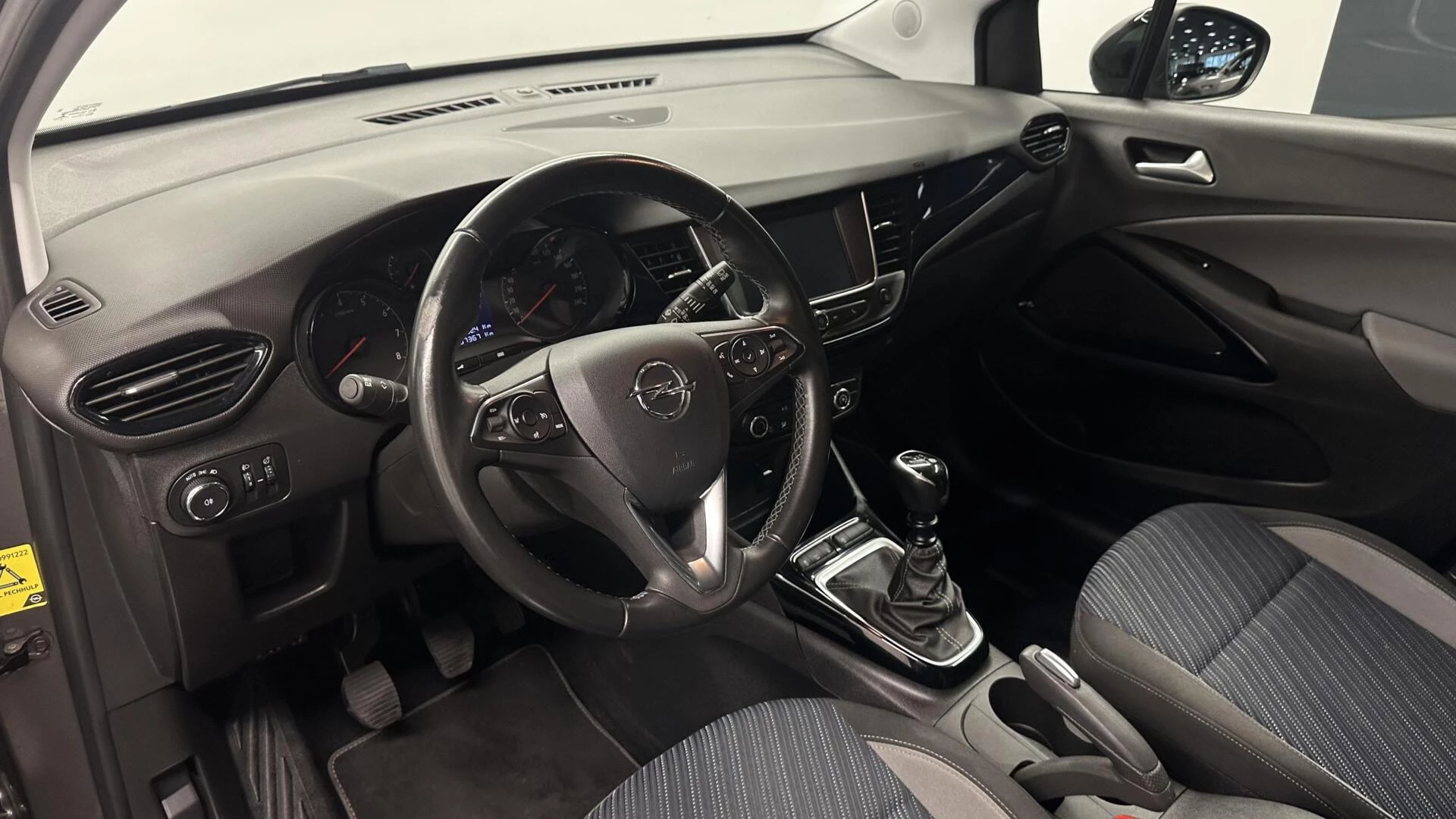 Hoofdafbeelding Opel Crossland X