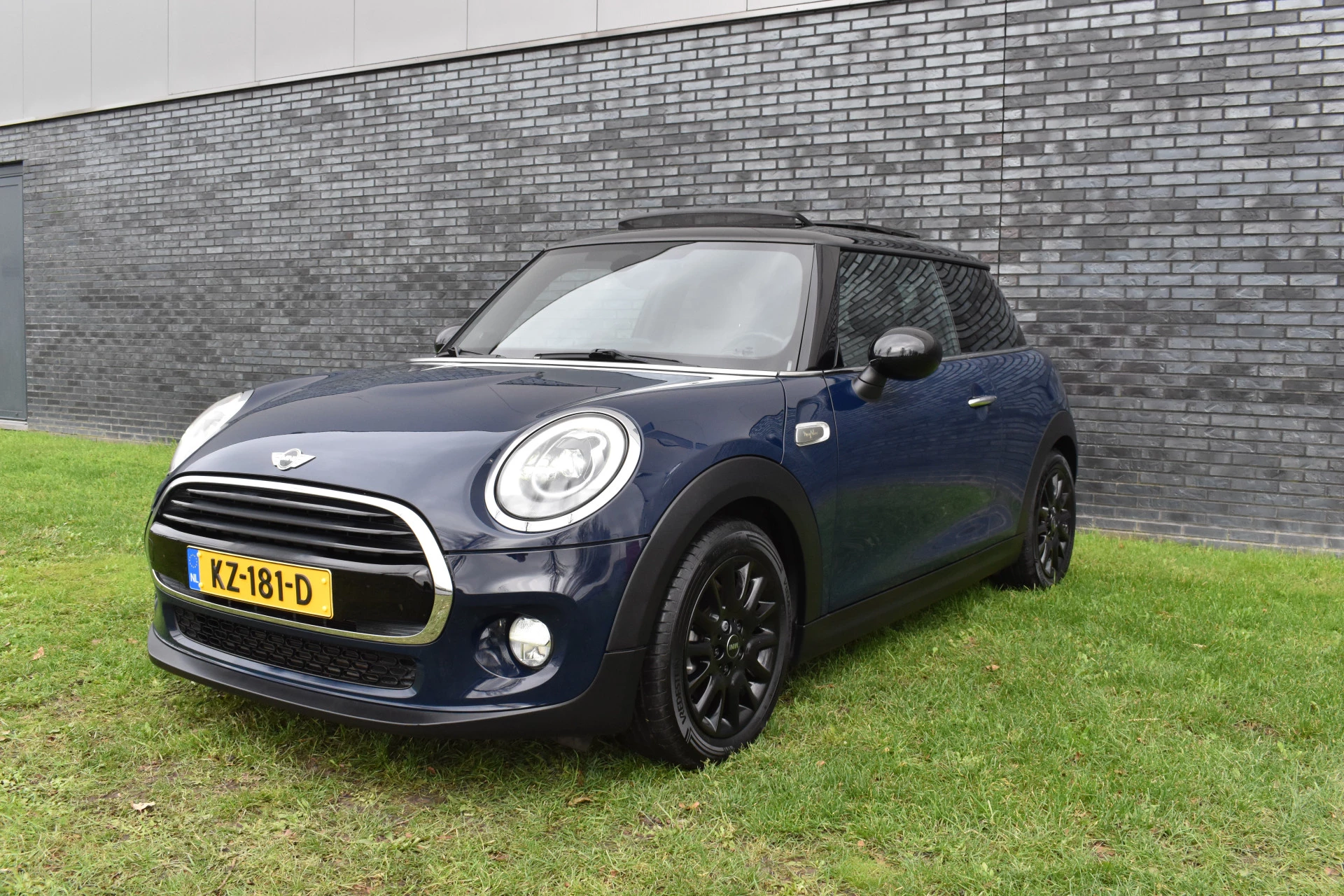 Hoofdafbeelding MINI Cooper