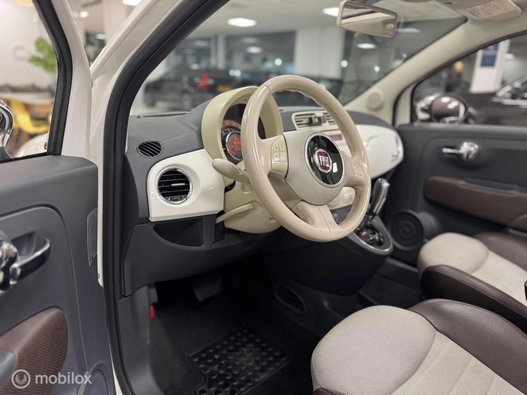 Hoofdafbeelding Fiat 500C