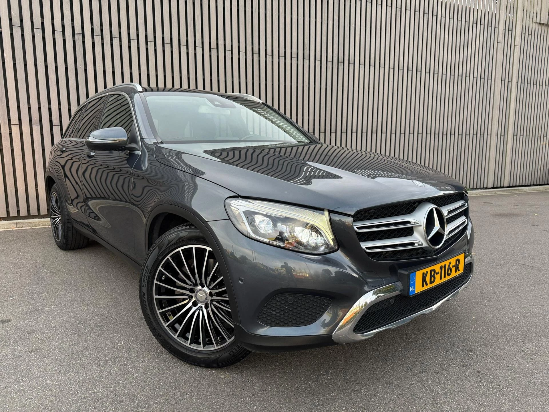 Hoofdafbeelding Mercedes-Benz GLC