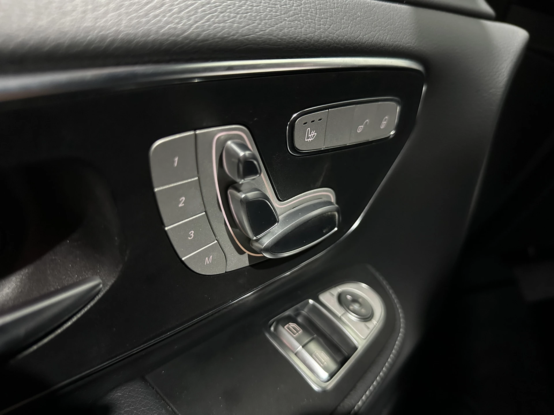 Hoofdafbeelding Mercedes-Benz EQV