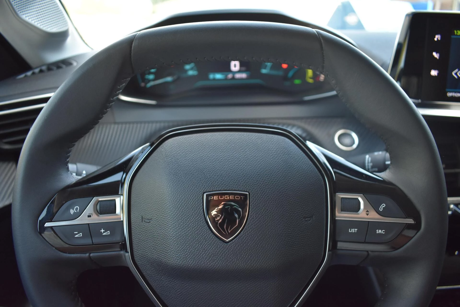 Hoofdafbeelding Peugeot e-208