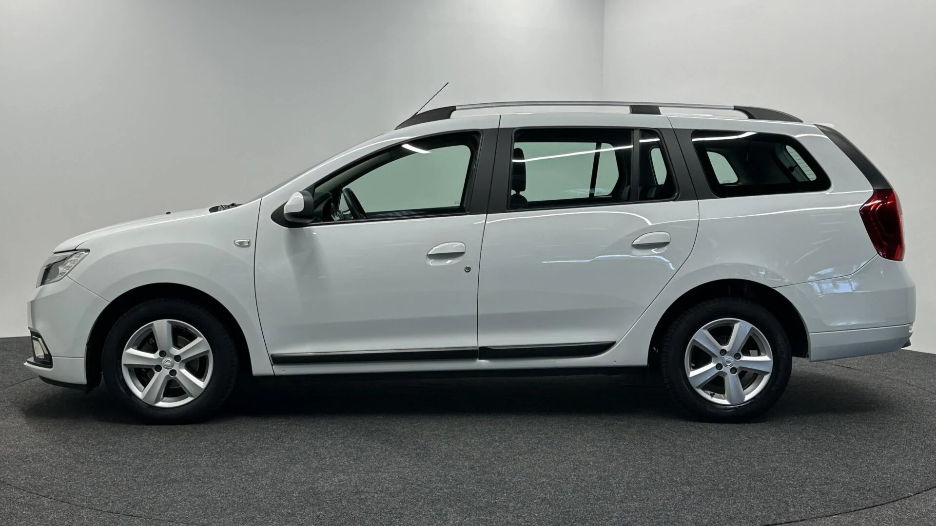 Hoofdafbeelding Dacia Logan