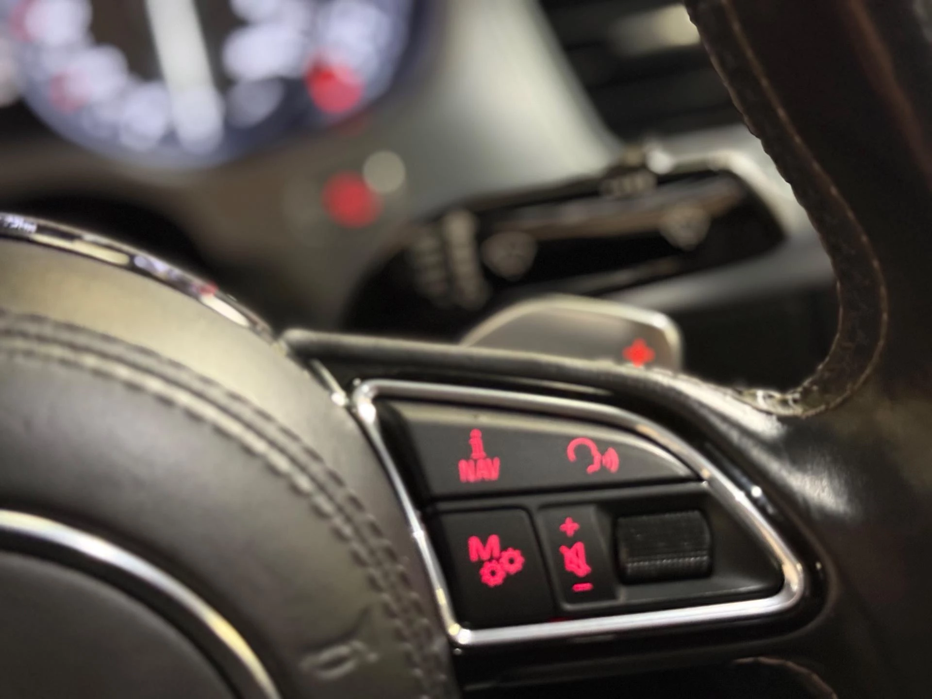 Hoofdafbeelding Audi S8